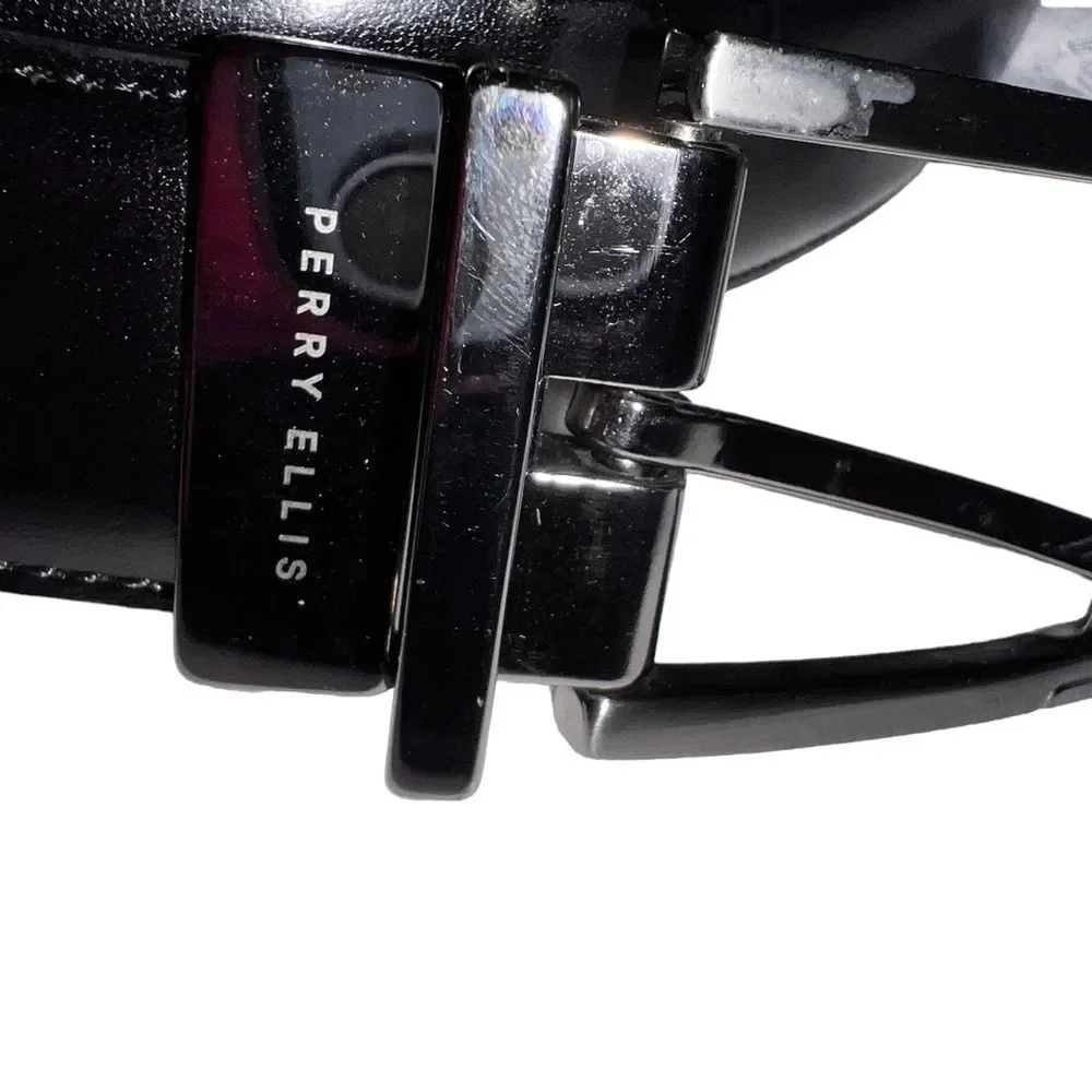 Black Leather Perry Ellis Belt Size 36 Silver Buckle